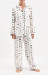 Pyjama long boutonné femme chien spitz blanc cassé 1